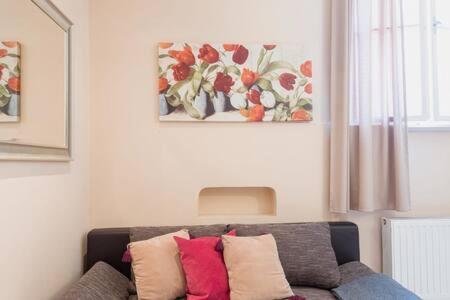 Charming Flat In The Center Apartment Budapest Exterior photo